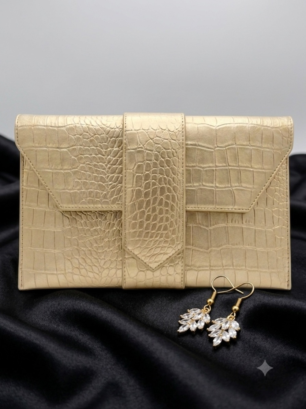 Elegant Gold Matted Croc-Embossed Leather Clutch & Earrings